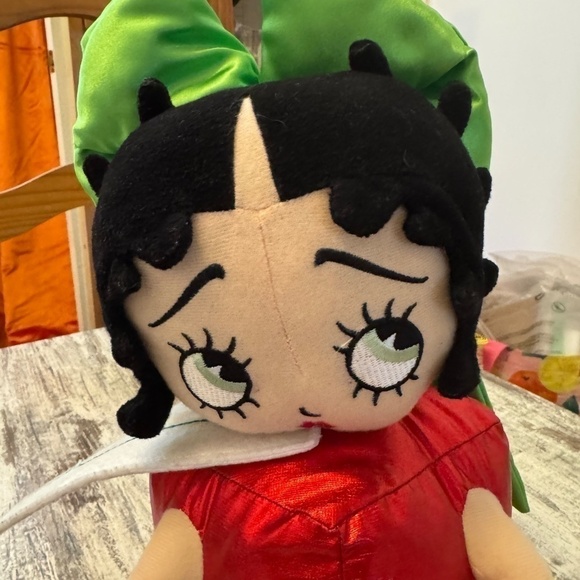 Betty Boop Sugarloaf Christmas Plush Rag Doll - Picture 9 of 9
